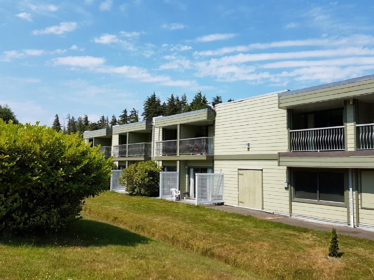 Airport Inn Port Hardy Exteriör bild